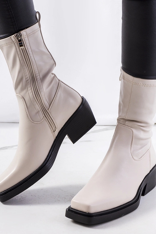 Beige Stiefeletten mit hohem Absatz...