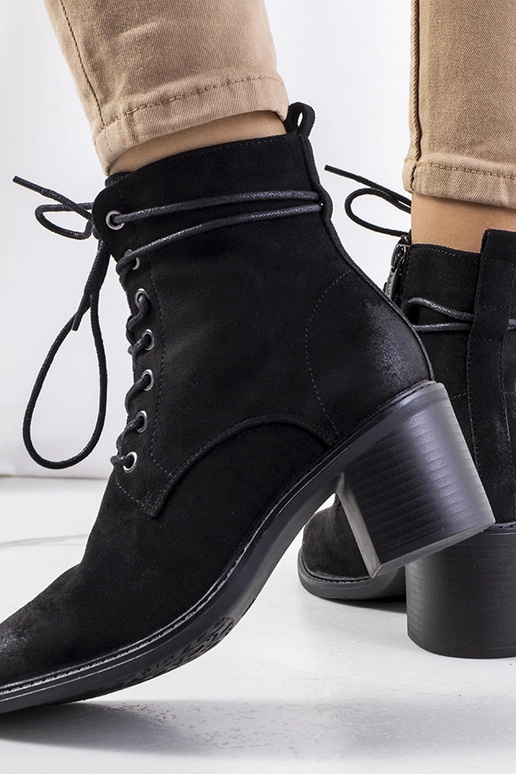 Schwarze Sanlow-Stiefeletten aus...