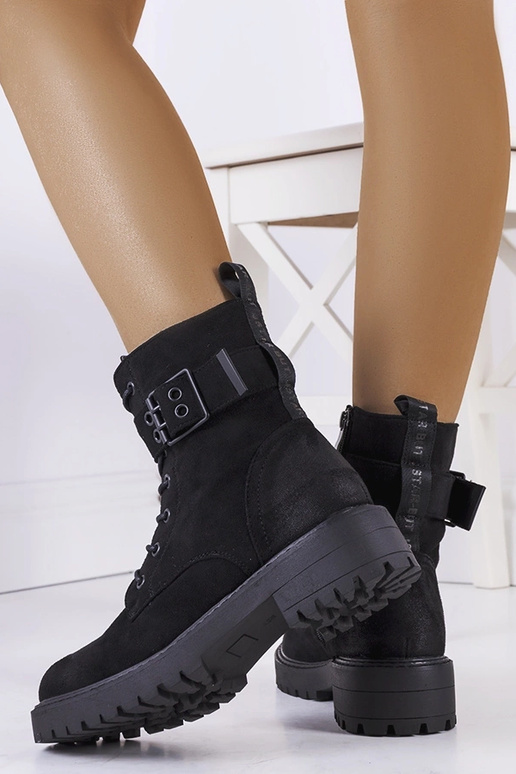 Schwarze Tarrin Schnürstiefeletten...