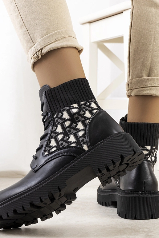 Schwarze Stiefeletten mit elastischem...