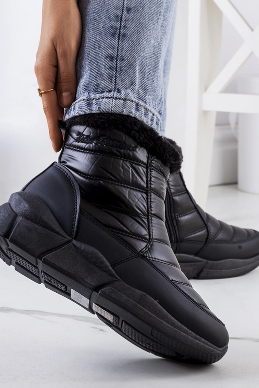 Schwarze isolierte Schneestiefel „Lago“