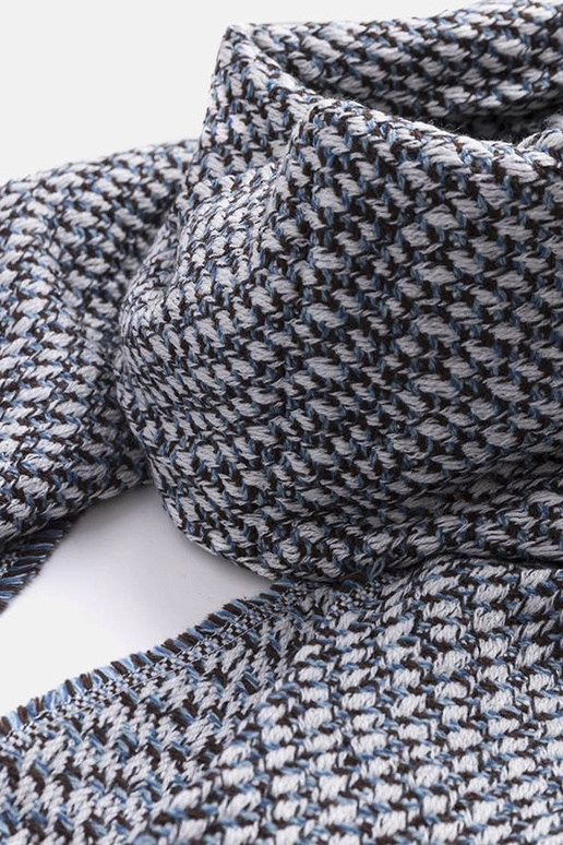 Blau-weißer Schal, „Aria" Blau-weißer Schal, „Aria"