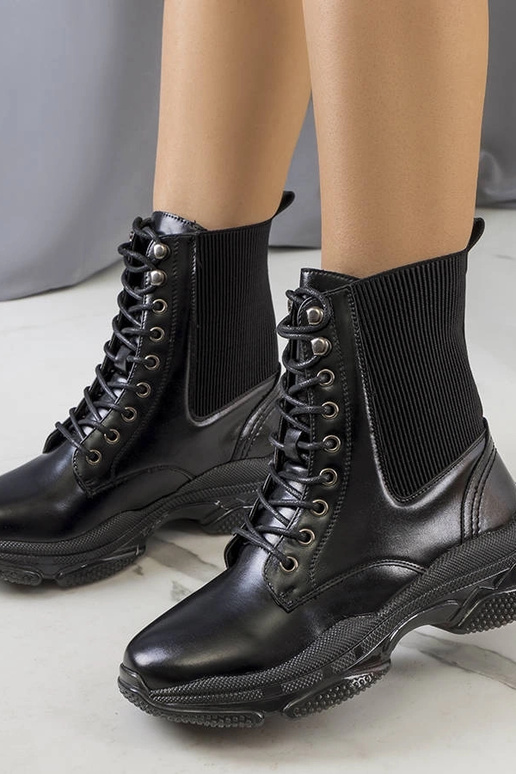 Schwarze Sedile-Stiefeletten