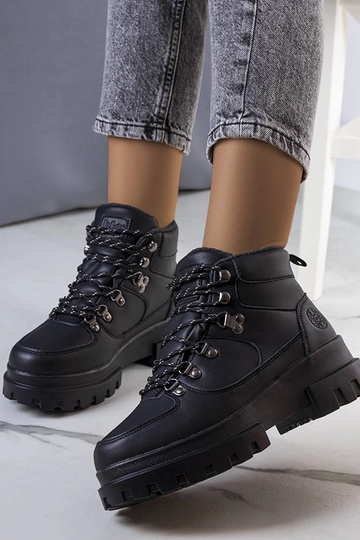 Schwarze Winter-Wanderschuhe, „LCJ-22-31-1435L Lee Cooper"