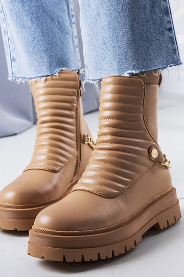 Beige isolierte... 2