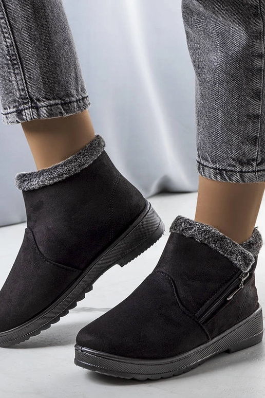 Schwarze isolierte Schneestiefel mit...