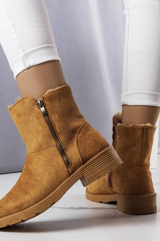 Braune isolierte Stiefel Salona