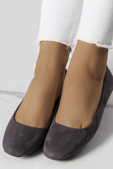 Jules Graue Ballerinas aus Öko-Wildleder 2