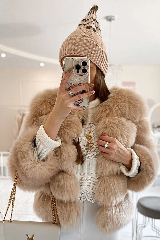 Abner rosa Hut Abner rosa Hut