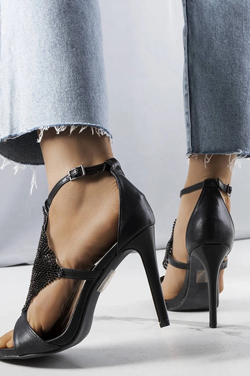 Schwarze elegante High Heel Sandalen Caleb 2