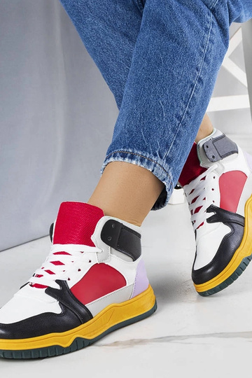 Elizabeths schwarze und...