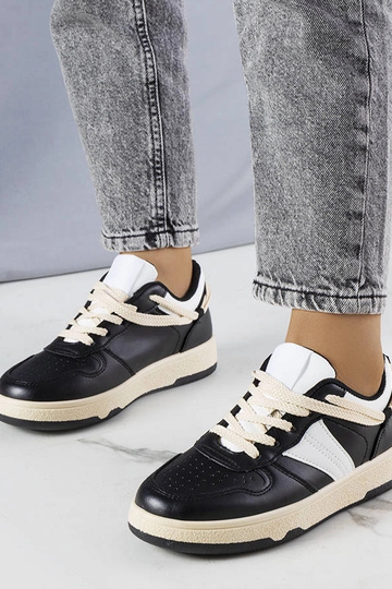 Schwarze Damen-Sneaker...