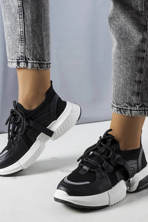 Schwarze Socken-Sneakers „Peggy“