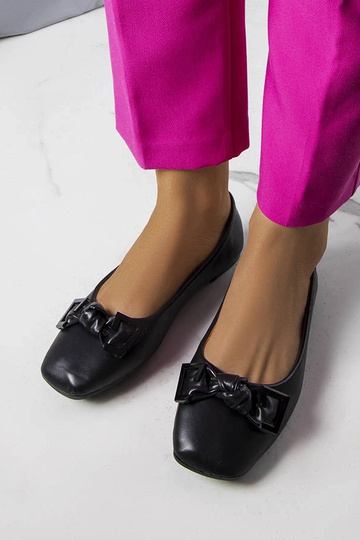 Schwarze Ballerinas „Tabitha“ mit Schleife 2