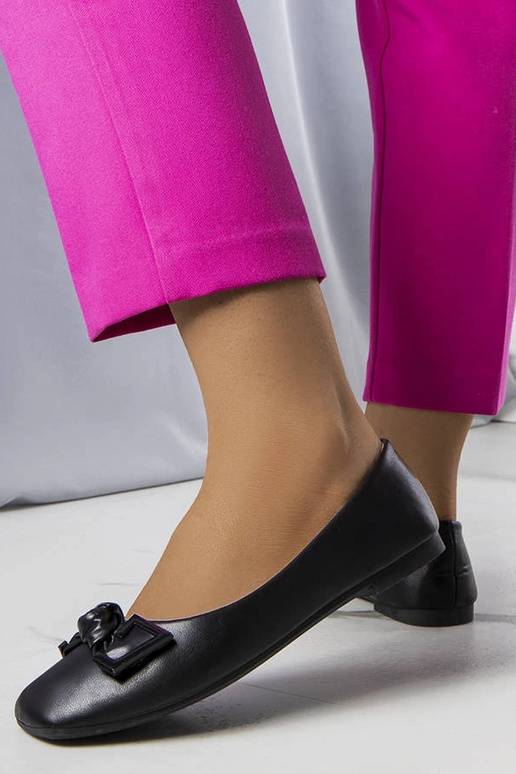 Schwarze Ballerinas „Tabitha“ mit... Schwarze Ballerinas „Tabitha“ mit...