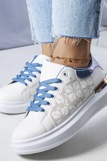 Erins weiß-blaue perforierte Schuhe