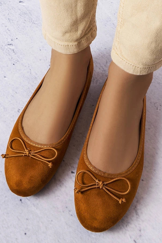 Braune Ballerinas mit Schleife von... Braune Ballerinas mit Schleife von...