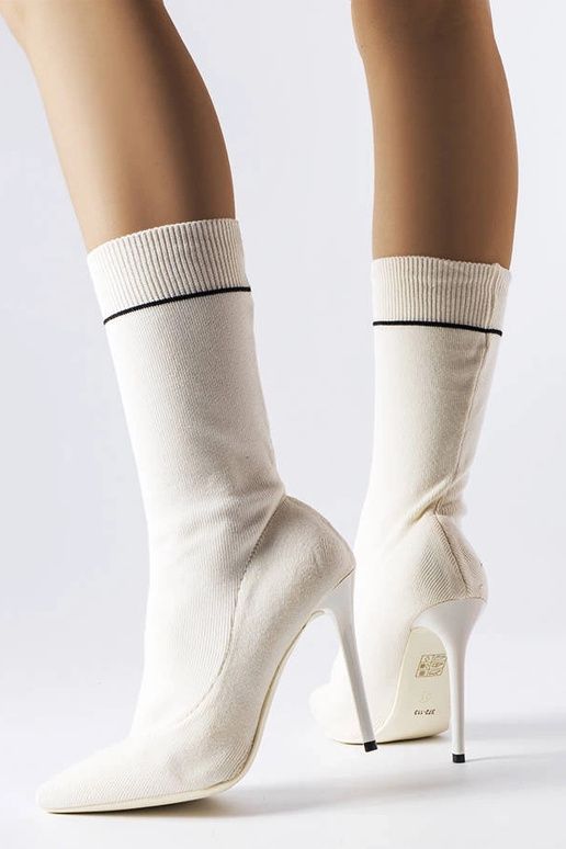Weiße Sock Boots mit hohem Absatz von...