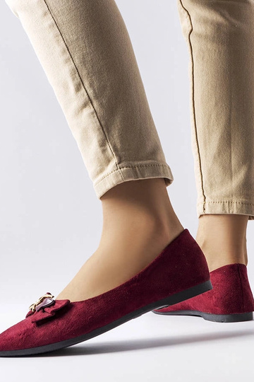 Jetté – Burgunderrote Ballerinas mit spitzer Spitze 2