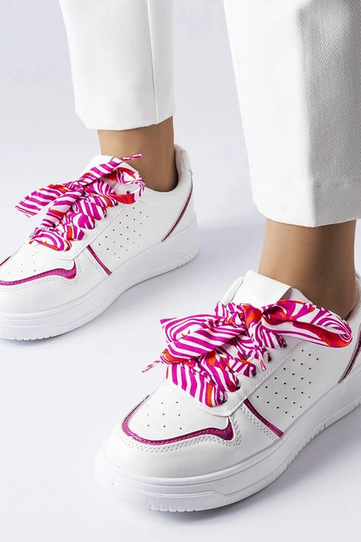 Weiße Pryor Sneakers mit Schleife