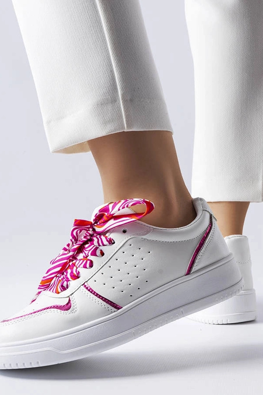 Weiße Pryor Sneakers mit Schleife