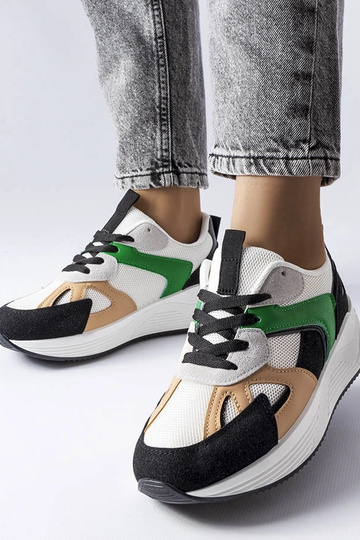 Schwarze Sportschuhe aus...