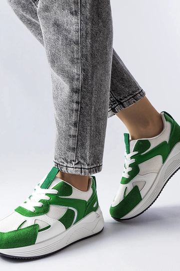 Grüne Sneakers aus... 2