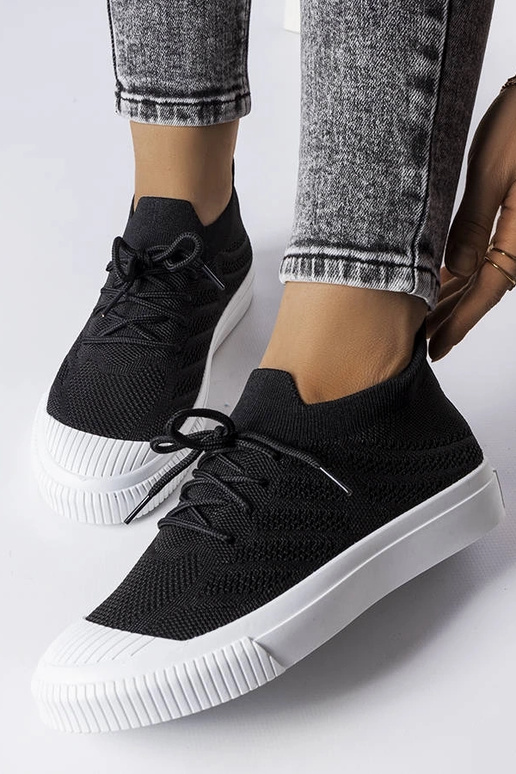 Schwarze Sneakers aus elastischem...