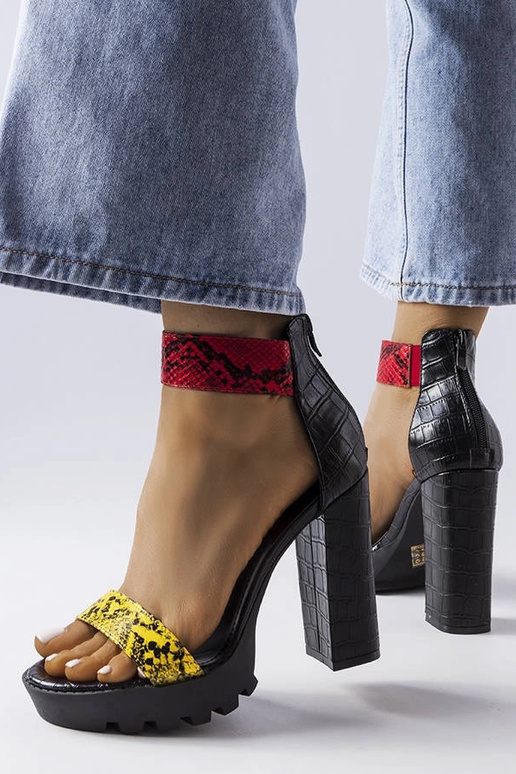 Gelbe Sandalen Knoxville mit... Gelbe Sandalen Knoxville mit...