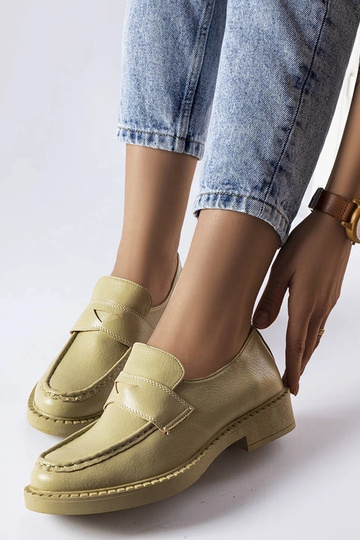 Grüne elegante Leder-Loafer mit dicker Sohle Élodie