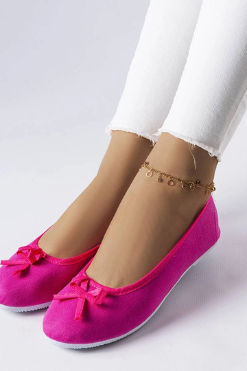 Ballerinas aus rosa Stoff... 2