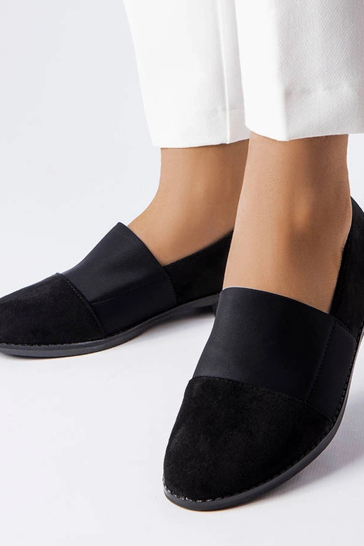 Schwarze flache Schuhe „Stoney“