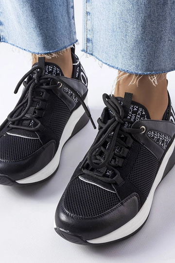 Schwarz-weiße Vinceza-Sneakers 2