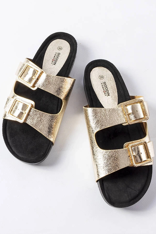 Pantoletten mit Norcross-Schnalle aus... Pantoletten mit Norcross-Schnalle aus...