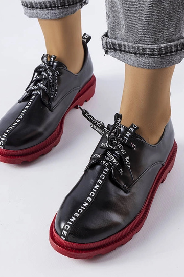 Schwarze Stiefeletten mit kontrastierender Sohle Hanifan