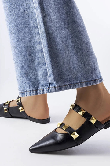 Schwarze Flip-Flops mit spitzer Zehenpartie von Ruckman 2