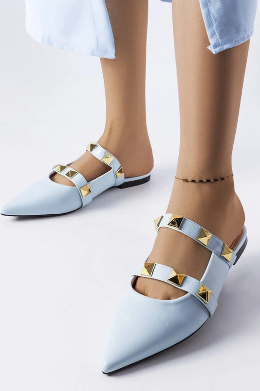 Blaue Pantoletten mit Nieten von Ruckman Blaue Pantoletten mit Nieten von Ruckman