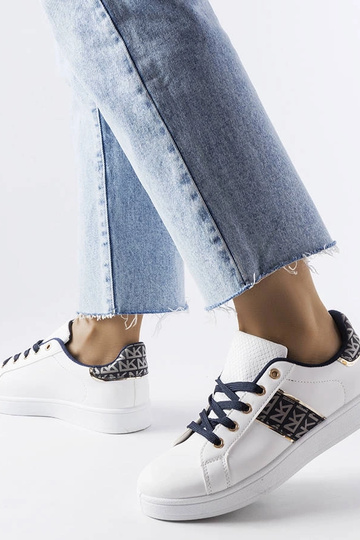 Weiße Sneaker mit...