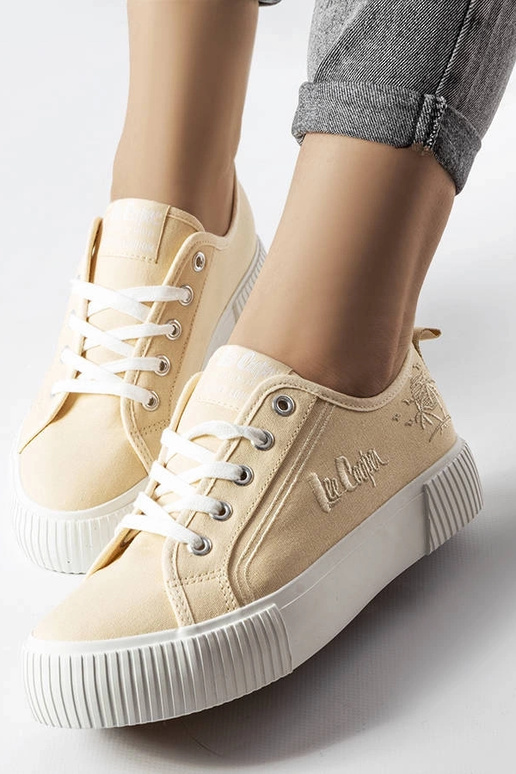 Beige Turnschuhe von Lee Cooper...