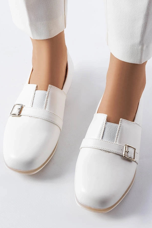 Weiße Halbschuhe mit Lederinnensohle,...