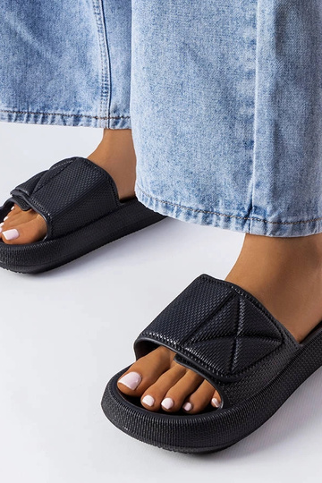 Schwarze Damen-Flip-Flops...