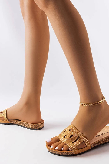 Beige Flip-Flops verziert mit Lagacé-Strasssteinen 2