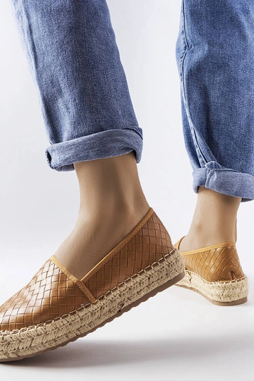 Braune Espadrilles mit Geoffrey-Prägung 2