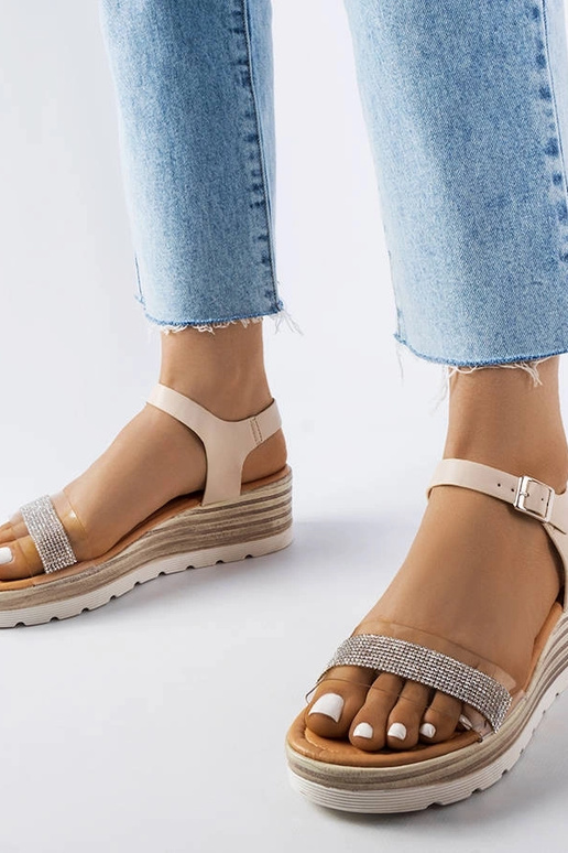 Beige Keilsandalen von Bussière Beige Keilsandalen von Bussière