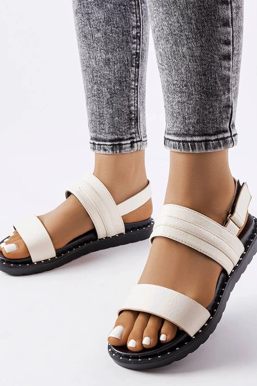 Beige glänzende Felicienne-Sandalen Beige glänzende Felicienne-Sandalen