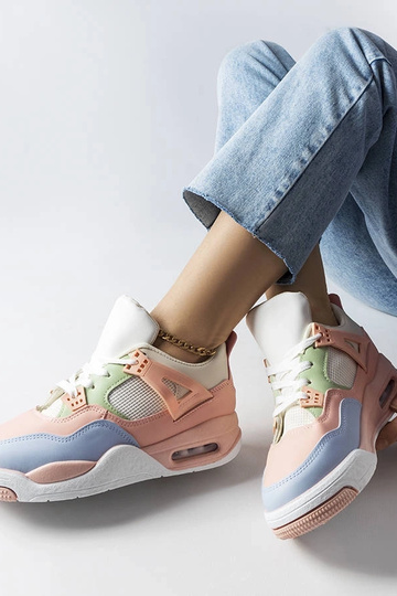 Rosa Sneaker aus Material-Mix von Malas 2