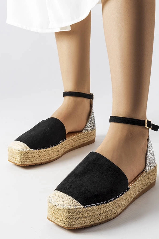 Schwarze Espadrilles mit...