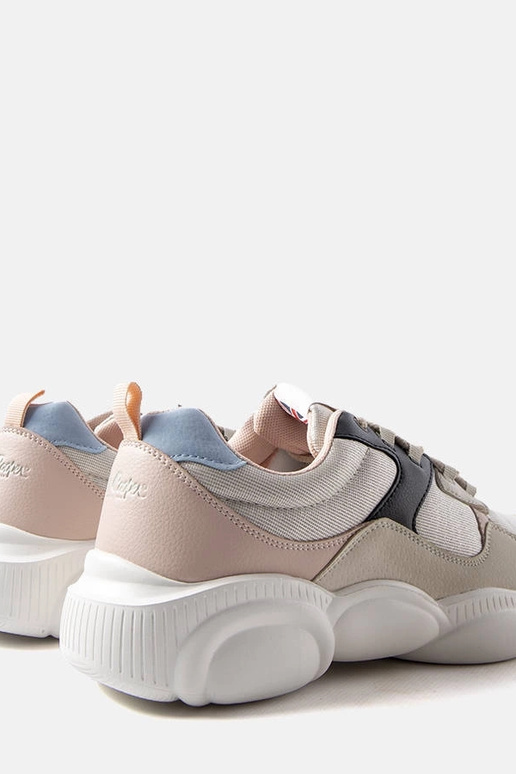 Beigefarbene Lee Cooper...