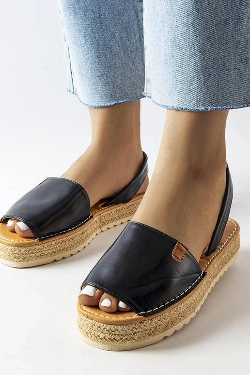 Schwarze Espadrilles auf Plattform,...