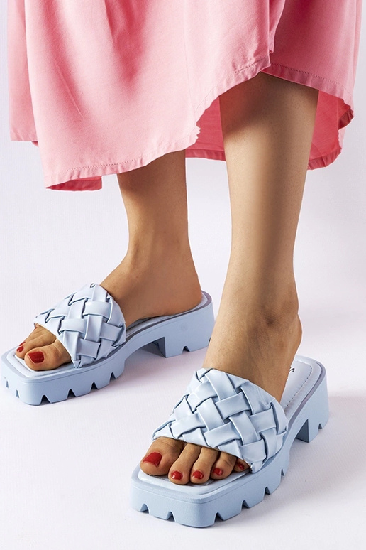 Lora – Flip-Flops mit blauer...